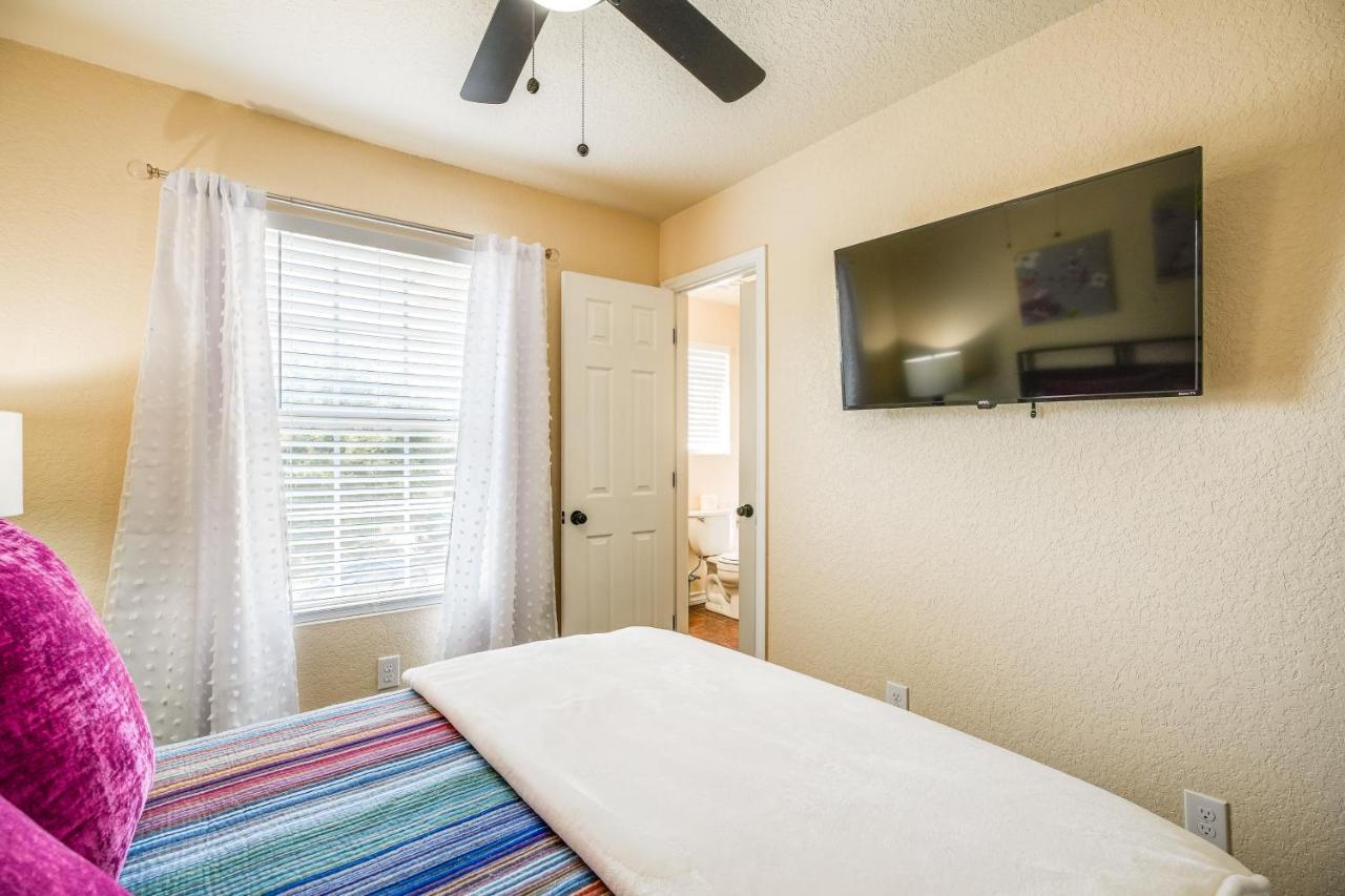 San Antonio Townhome About 2 Mi To Aquarium! Exterior photo